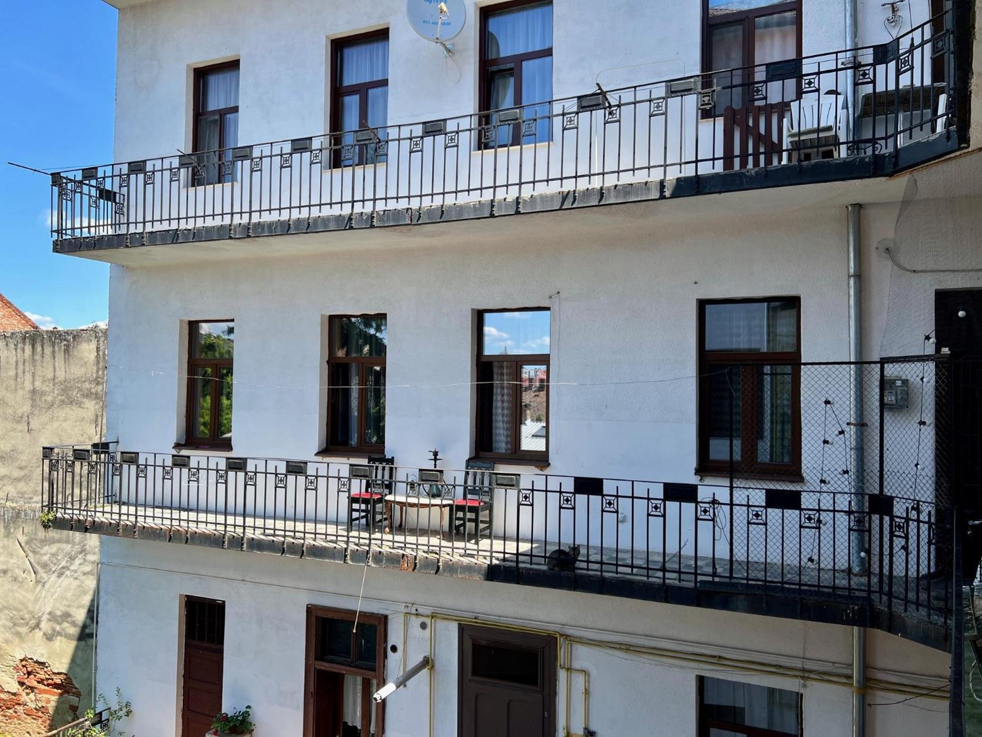 Classic Love Story In Old Cluj I エクステリア 写真