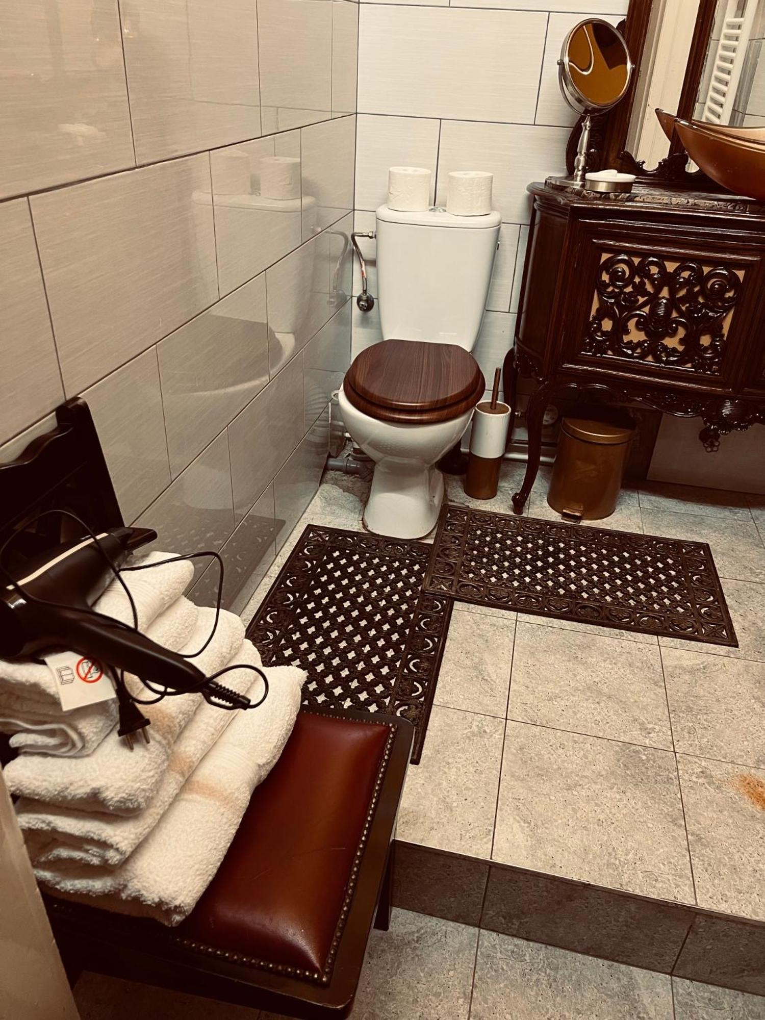 Classic Love Story In Old Cluj I エクステリア 写真