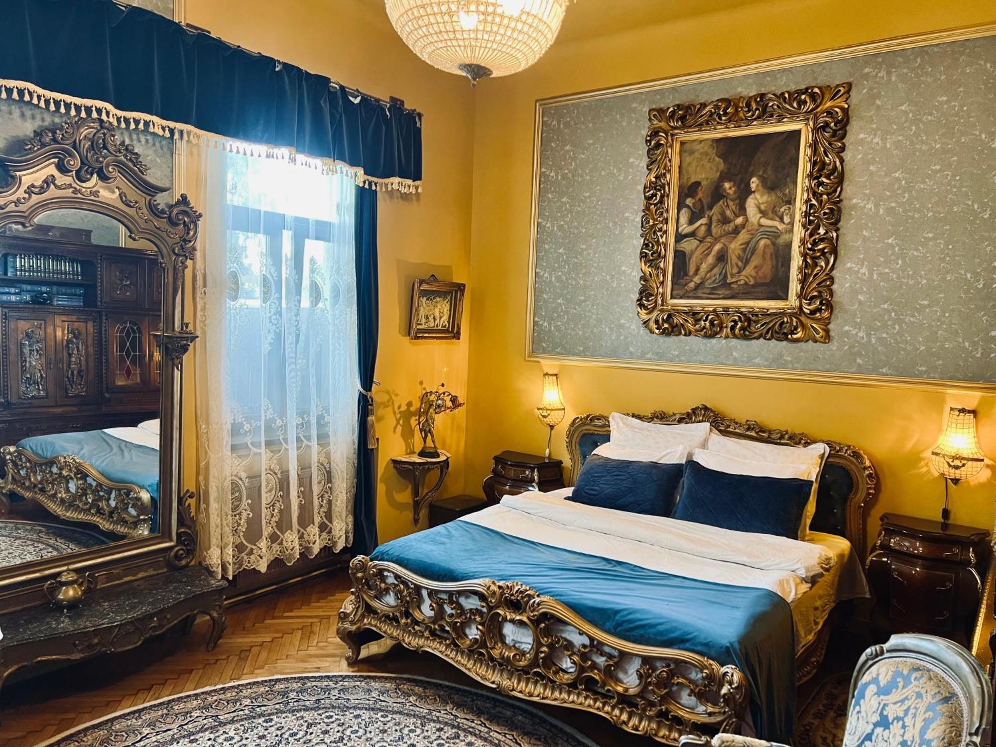 Classic Love Story In Old Cluj I エクステリア 写真